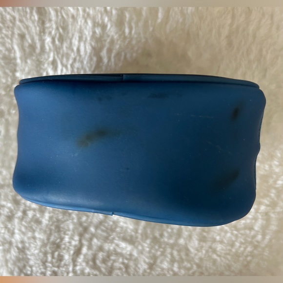 Tory Burch little makeup bag - Picture 2 of 7